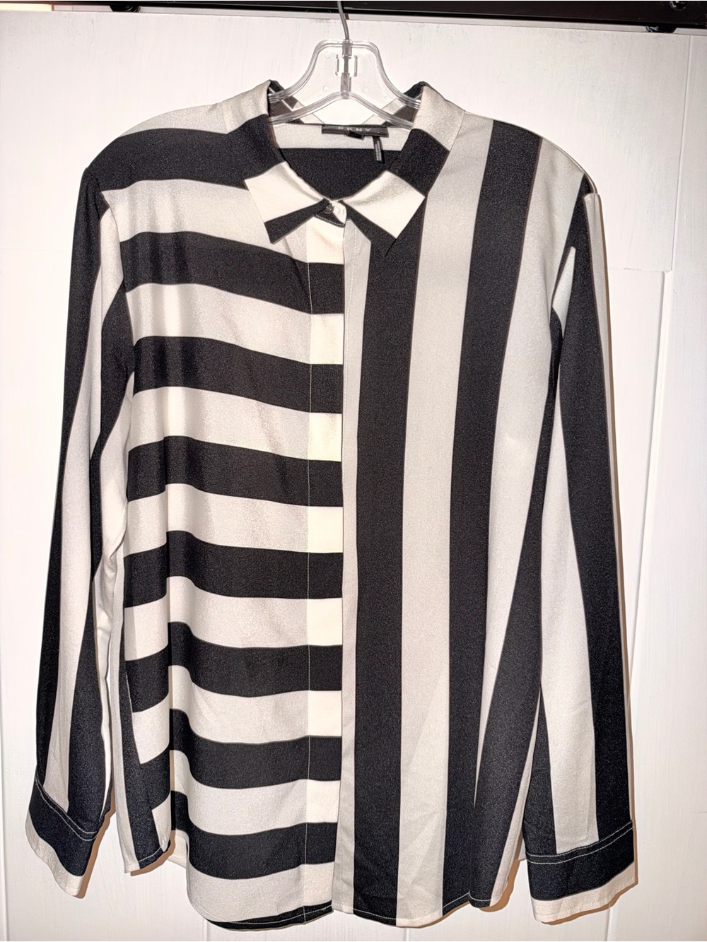 DKNYC Black and White Striped Button-Front Blouse